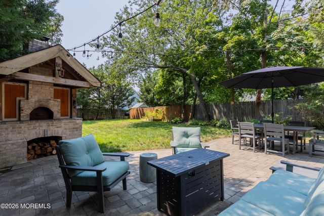 59 W Washington Avenue, Atlantic Highlands, NJ 07716