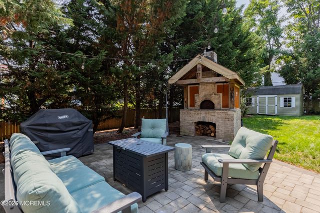 59 W Washington Avenue, Atlantic Highlands, NJ 07716