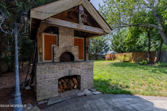 59 W Washington Avenue, Atlantic Highlands, NJ 07716
