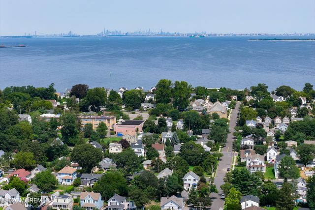 59 W Washington Avenue, Atlantic Highlands, NJ 07716