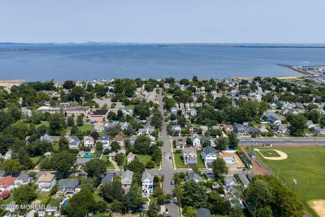 59 W Washington Avenue, Atlantic Highlands, NJ 07716