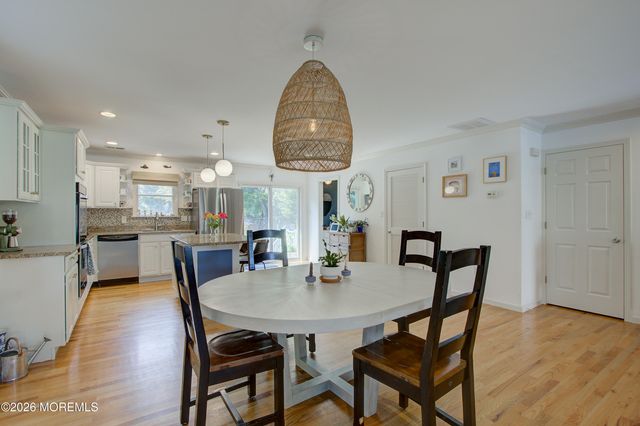 59 W Washington Avenue, Atlantic Highlands, NJ 07716
