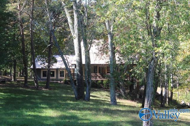 104 Bear Creek Road SE, Fort Payne, AL 35967