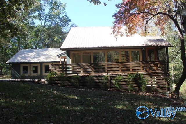 104 Bear Creek Road SE, Fort Payne, AL 35967