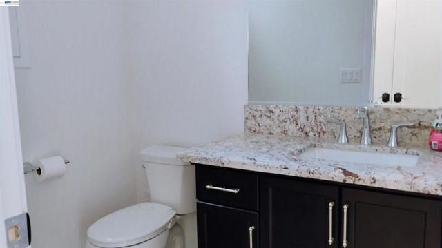 965 Beaver Pond Loop, Madera, CA 93636