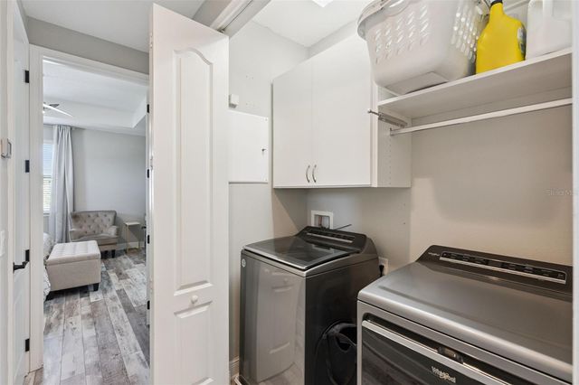 9938 EAGLE CREEK CENTER BOULEVARD, Orlando, FL 32832