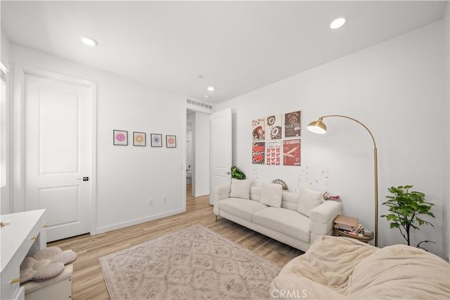 2860 Sapphire Road, La Verne, CA 91750