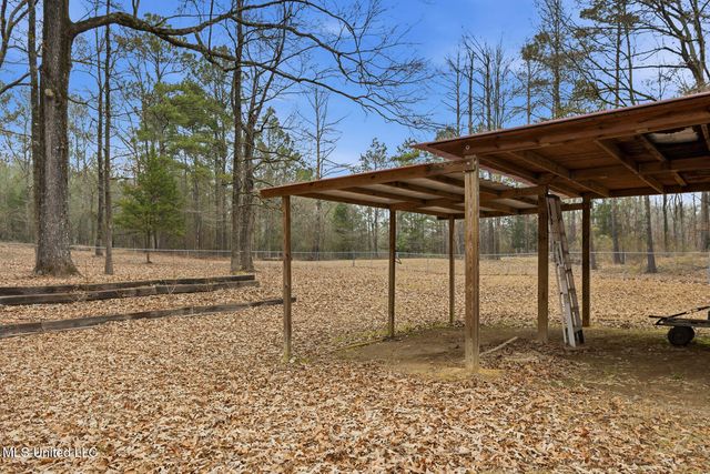 420 Shadow Lake Cove, Raymond, MS 39154