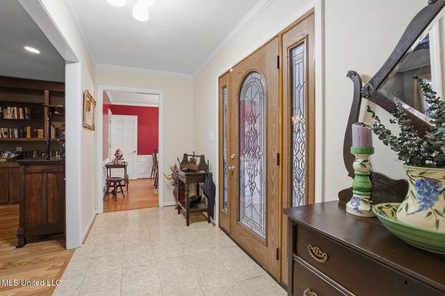 420 Shadow Lake Cove, Raymond, MS 39154