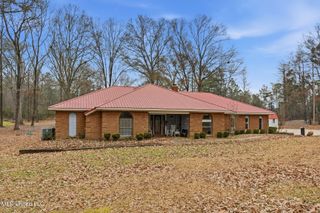 420 Shadow Lake Cove, Raymond, MS 39154