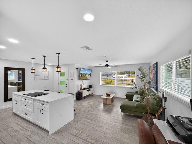 2311 W KENTUCKY AVENUE, Tampa, FL 33607