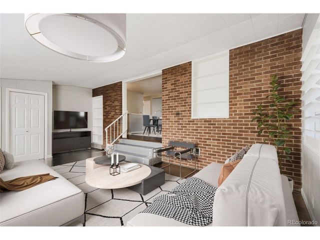 4695 S Kalamath St, Englewood, CO 80110