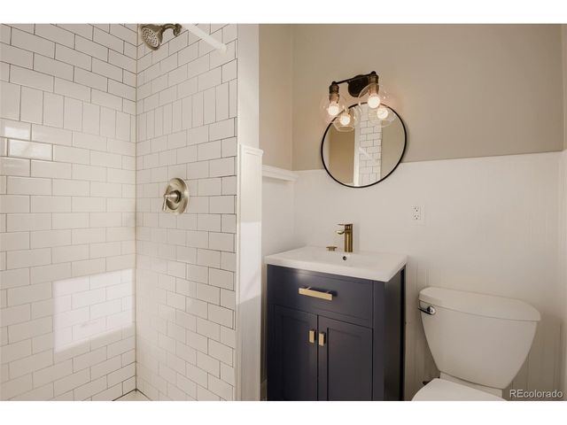 4695 S Kalamath St, Englewood, CO 80110