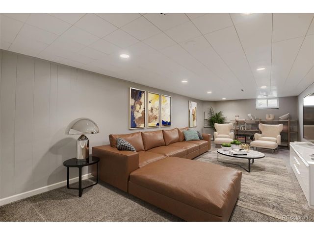 4695 S Kalamath St, Englewood, CO 80110