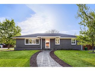 4695 S Kalamath St, Englewood, CO 80110