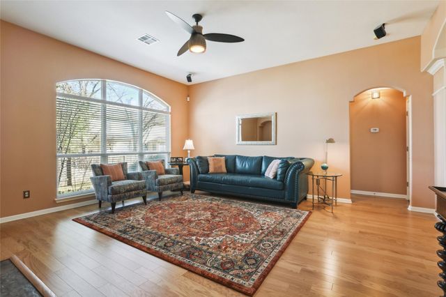 3805 Pebble CT, Round Rock, TX 78664