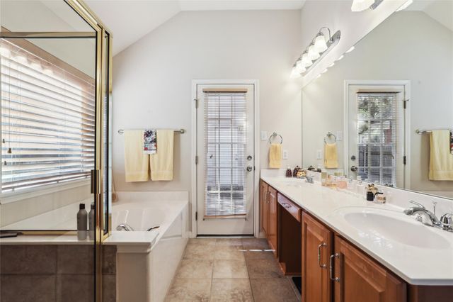 3805 Pebble CT, Round Rock, TX 78664