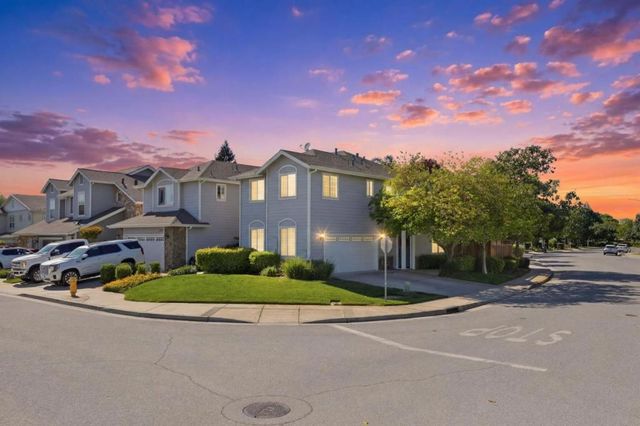 17765 Calle Hermosa, Morgan Hill, CA 95037