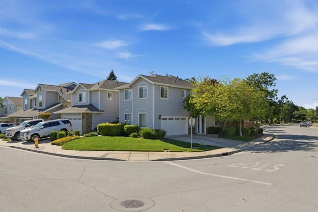 17765 Calle Hermosa, Morgan Hill, CA 95037