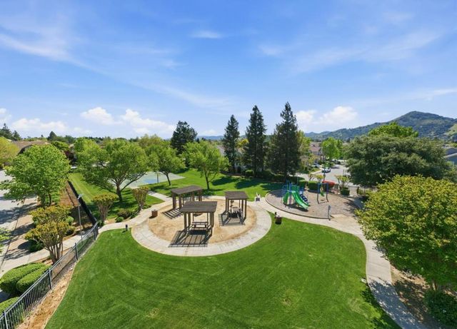 17765 Calle Hermosa, Morgan Hill, CA 95037