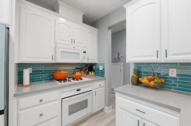 17765 Calle Hermosa, Morgan Hill, CA 95037