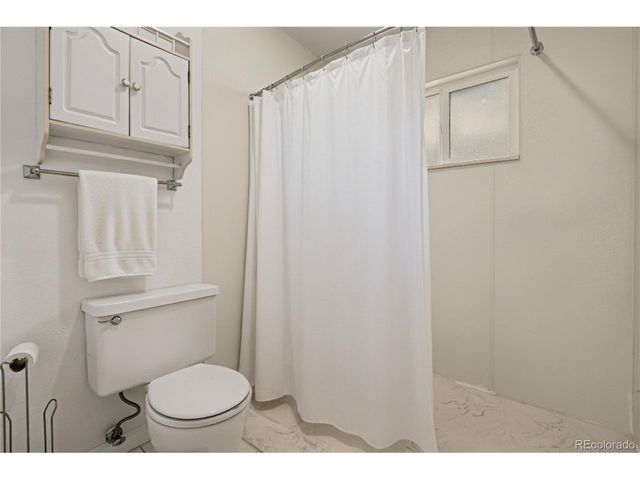 1016 Deborah Dr, Loveland, CO 80537