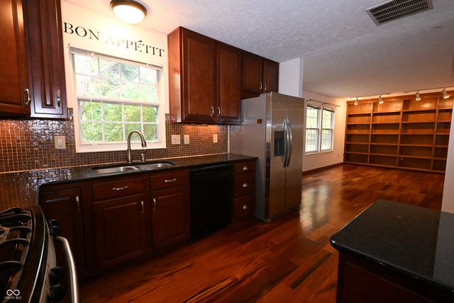 8013 Turkel Court, Fishers, IN 46038