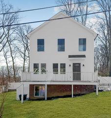 88 walnut Trail, Danbury, CT 06810