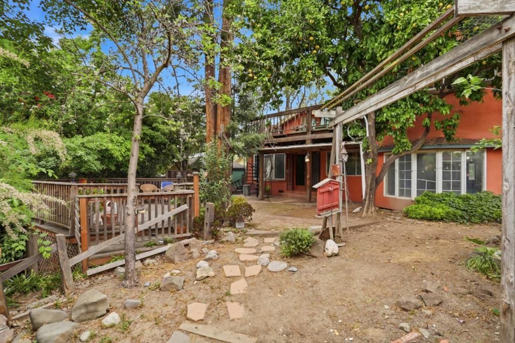 Image 34 of property listing at 339 Brookwood Avenue, San Jose, CA 95116