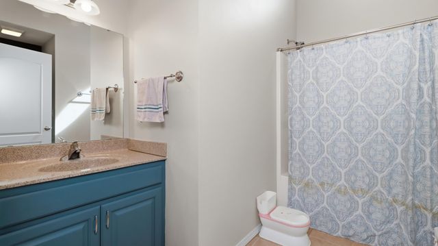 2355 Mcfarland Drive, West Plains, MO 65775