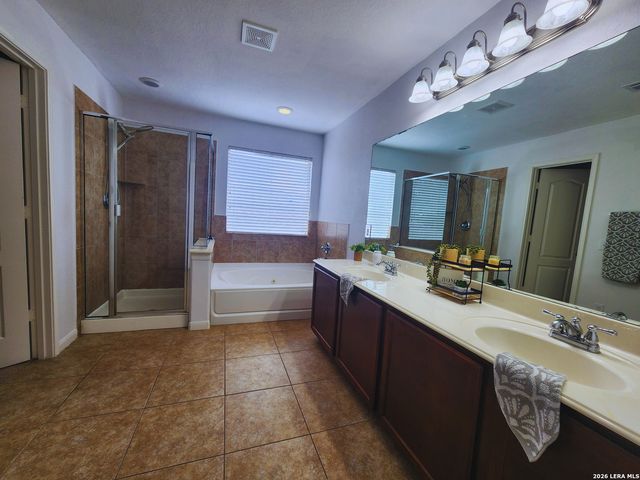 209 TOWN CREEK WAY, Cibolo, TX 78108