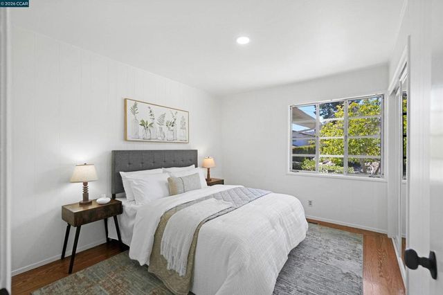 61 Sullivan Dr, Moraga, CA 94556