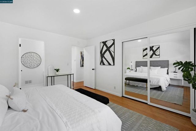 61 Sullivan Dr, Moraga, CA 94556