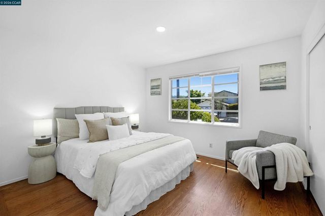 61 Sullivan Dr, Moraga, CA 94556