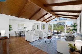 61 Sullivan Dr, Moraga, CA 94556