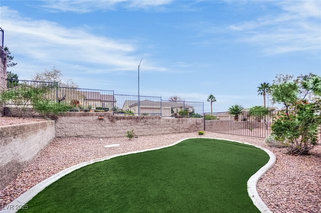 1668 Wellington Springs Avenue, Henderson, NV 89052