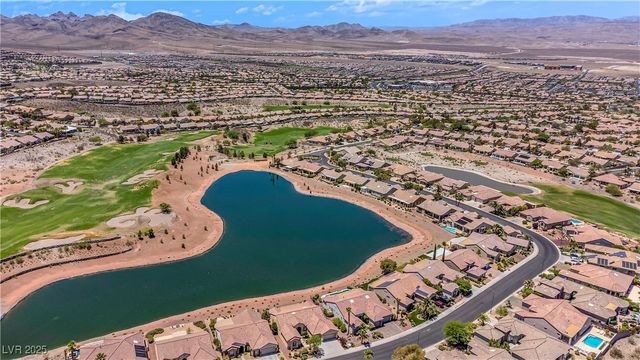 1668 Wellington Springs Avenue, Henderson, NV 89052