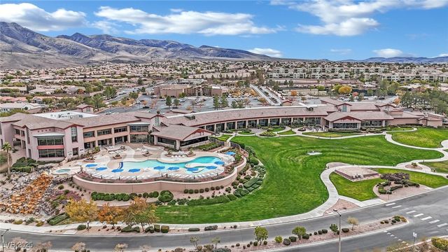 1668 Wellington Springs Avenue, Henderson, NV 89052