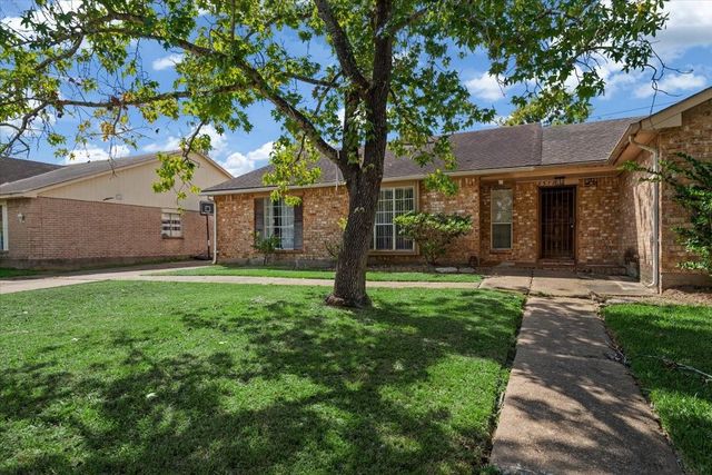 9522 Wellsworth Drive, Houston, TX 77083