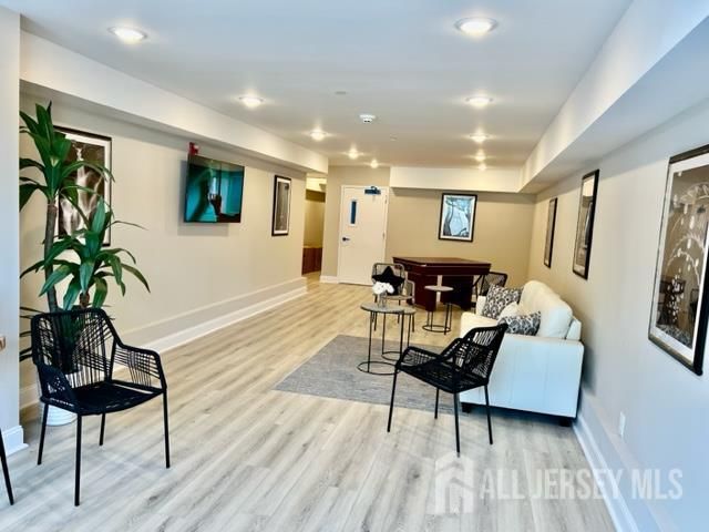 21 Station Place 401, Metuchen, NJ 08840