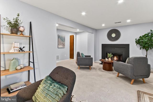 14578 OLDE KENT RD, Centreville, VA 20120