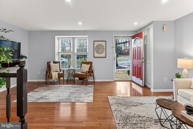 14578 OLDE KENT RD, Centreville, VA 20120