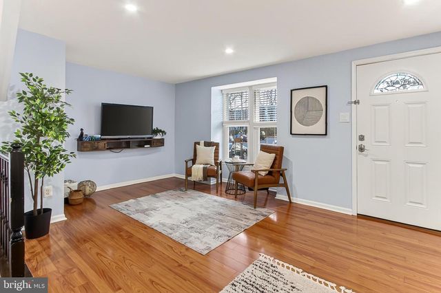 14578 OLDE KENT RD, Centreville, VA 20120