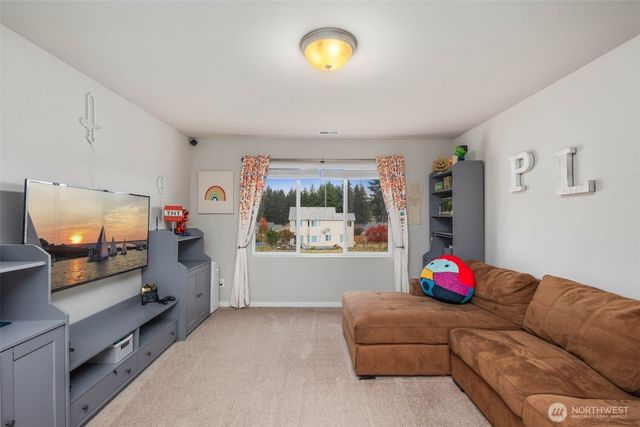 6830 Sweetgum Avenue NE, Lacey, WA 98516