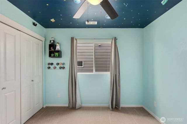 6830 Sweetgum Avenue NE, Lacey, WA 98516