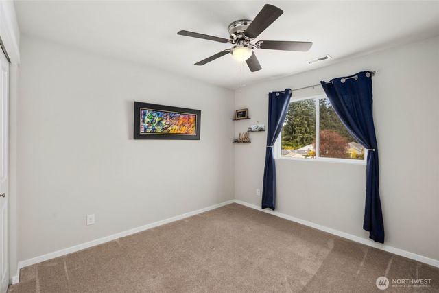 6830 Sweetgum Avenue NE, Lacey, WA 98516