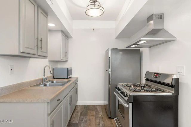 536 S Euclid Avenue 4, Pasadena, CA 91101