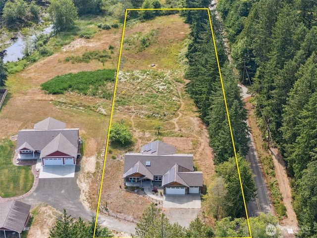 1738 Lilypad Place E, Port Orchard, WA 98366