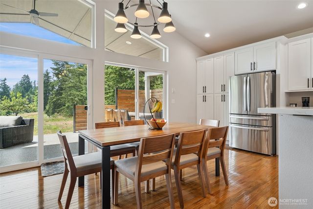 1738 Lilypad Place E, Port Orchard, WA 98366
