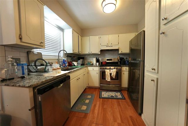 6700 N Meridian Avenue B, Oklahoma City, OK 73116